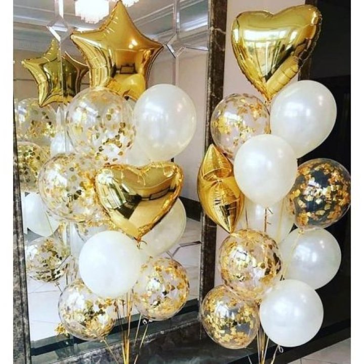 Фонтан шаров "Привет, это я" в Вологде