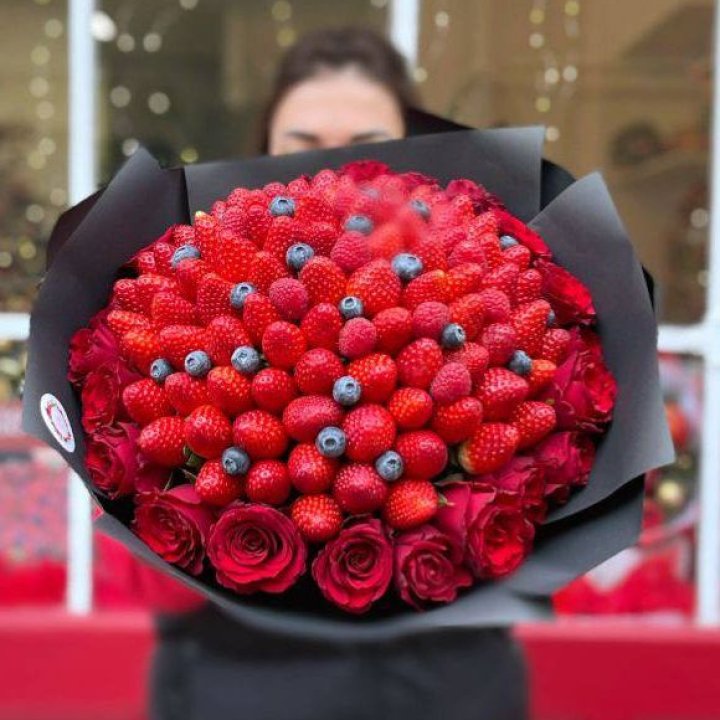 Клубничный бум №2 в Вологде