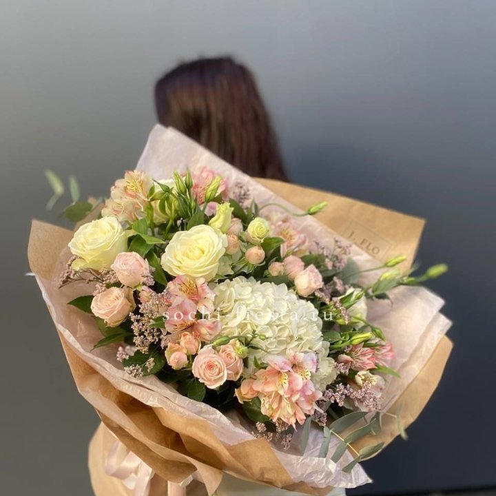 Дизайнерский букет №1 в Вологде