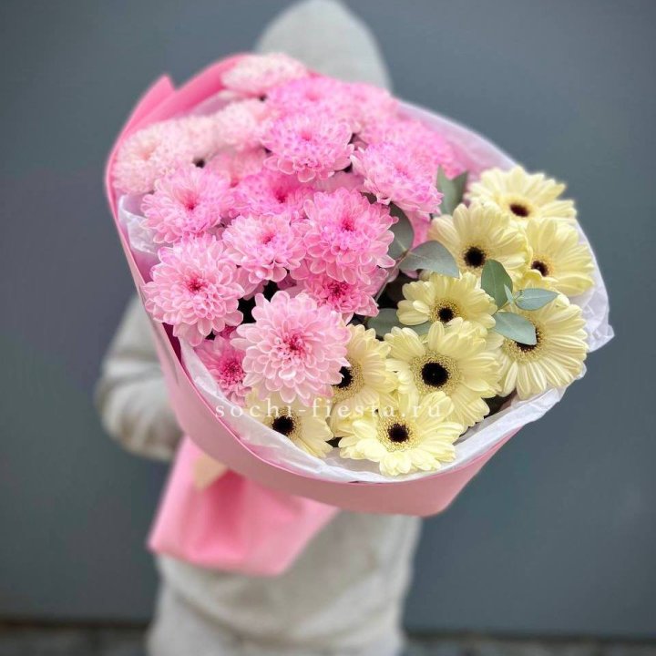 Дуо хризантем и гербер в Вологде