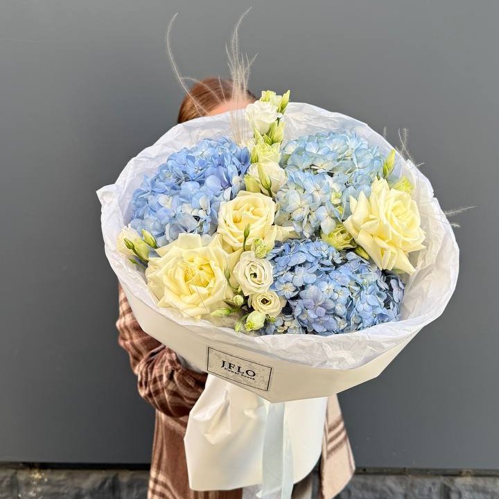 Букет "Глубина глаз" в Вологде