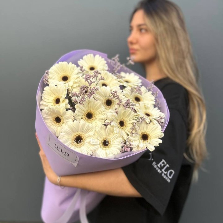 Букет голландских гербер "Лавандер" в Вологде