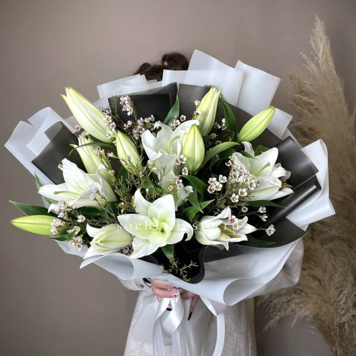 Букет лилий Снежная королева в Вологде
