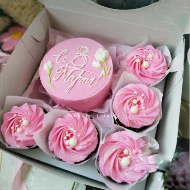 Капкейки и бенто-торт "8 марта!" в Вологде