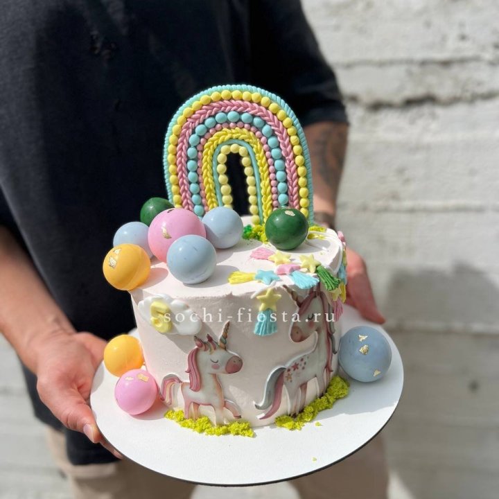 Торт "Радуга с единорогом" в Вологде