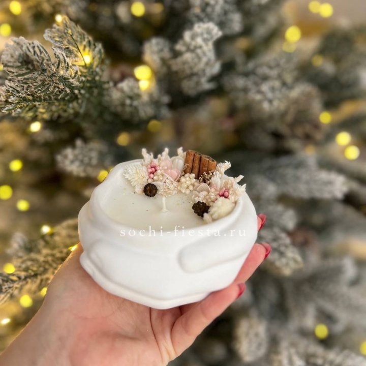 Свеча ароматическая в гипсе Руки с корицей в Вологде