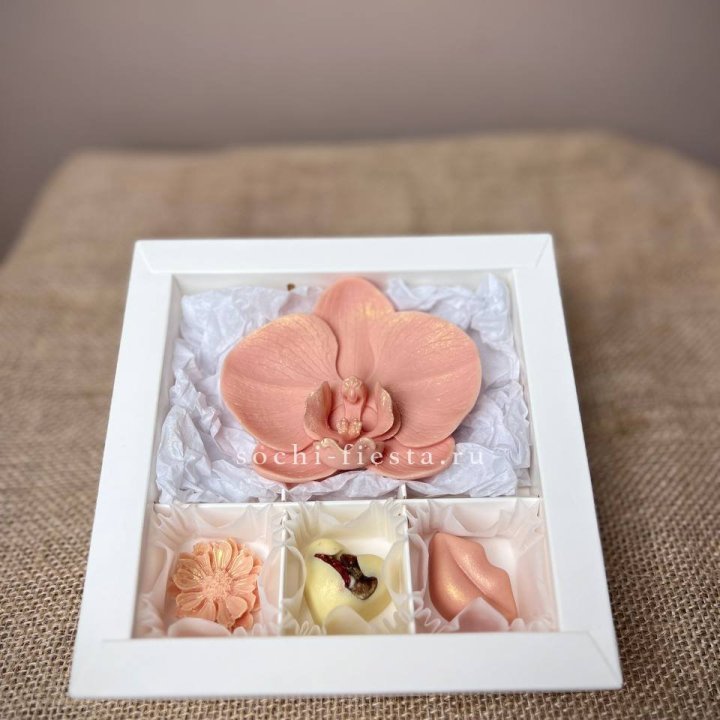 Конфеты из шоколада с Орхидеей в Вологде