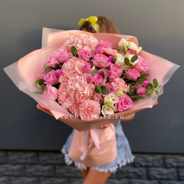 Авторский букет "Восторг" в Вологде