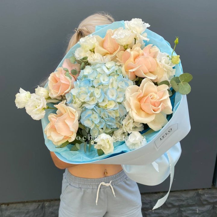 Сборный букет "Голубой закат" в Вологде