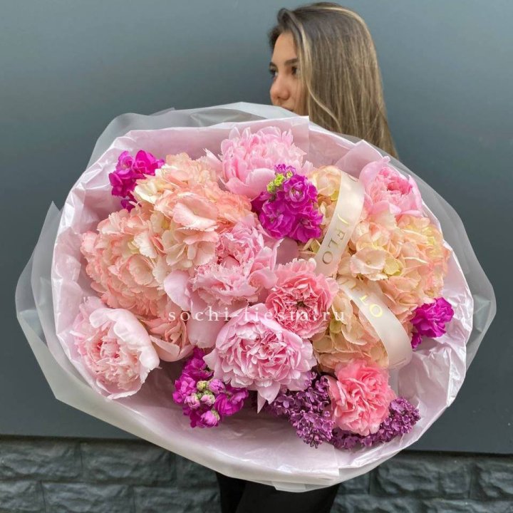  Букет "Фловер пионс" в Вологде