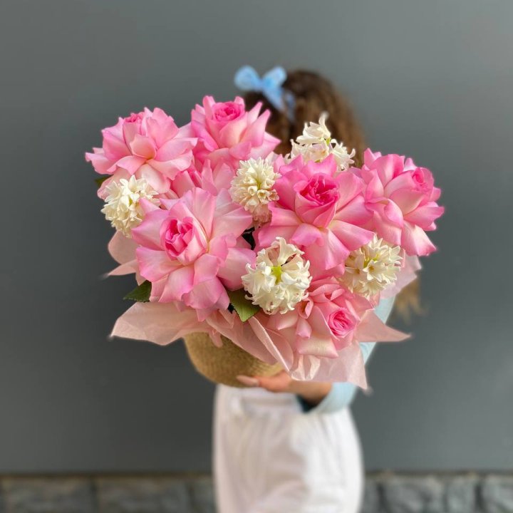 Дуо розы и гиацинты в Вологде