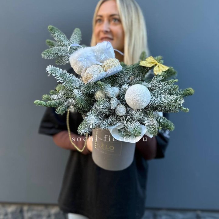 Новогодний бокс "Ботс голд" в Вологде