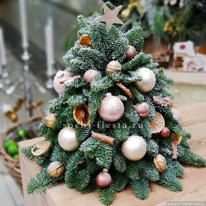 Новогодняя елочка "Блеск" в Вологде