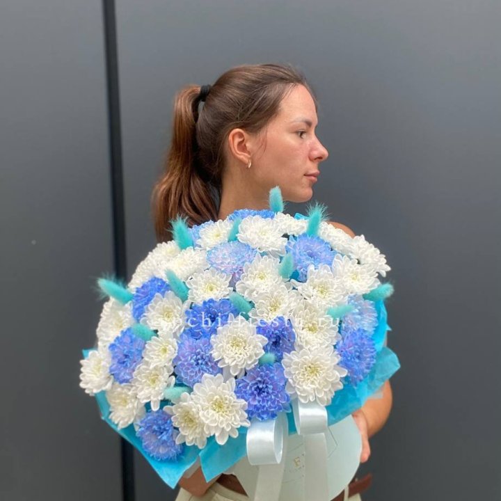  Коробочка  хризантем и лагуруса в Вологде