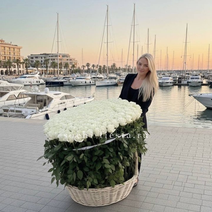 301 высокая роза в корзине в Вологде