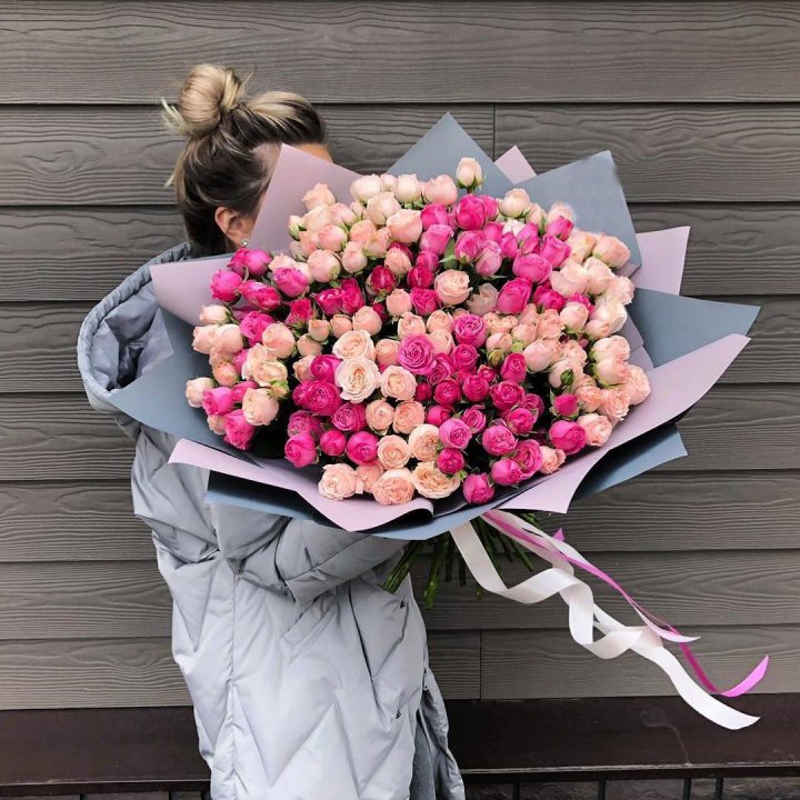 55 роз микс кустовых в Вологде