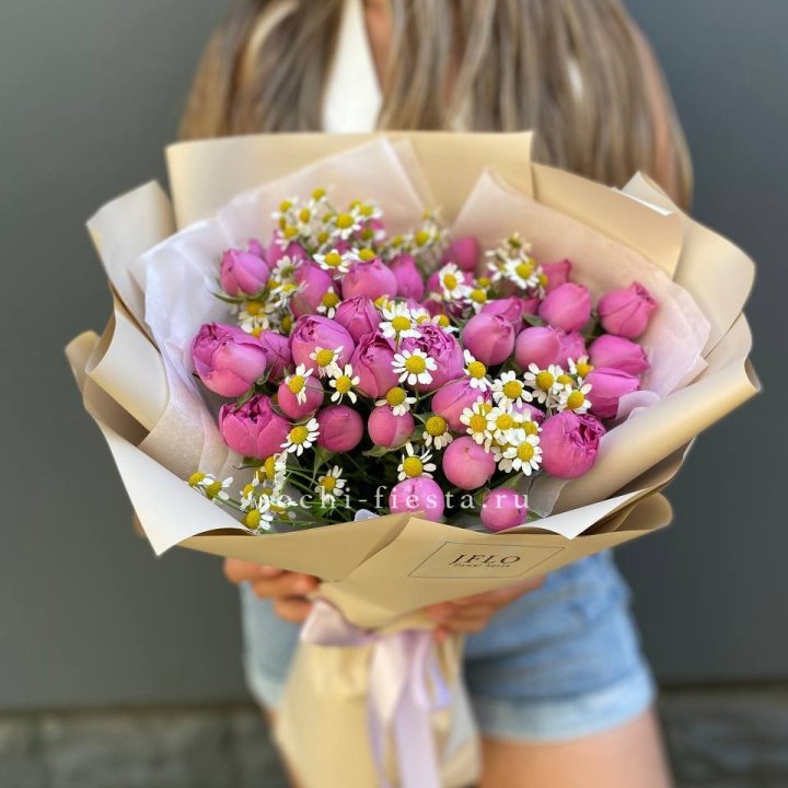 Дуобукет мисти с ромашками  в Вологде