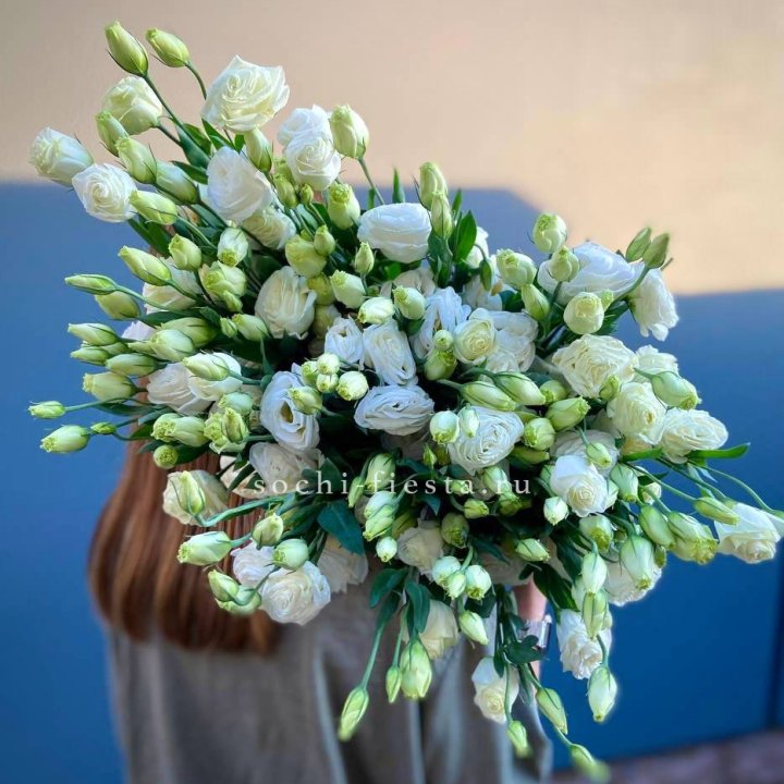 Охапка эустомы в Вологде