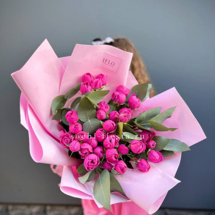 Пионовидные розы баблс в Вологде