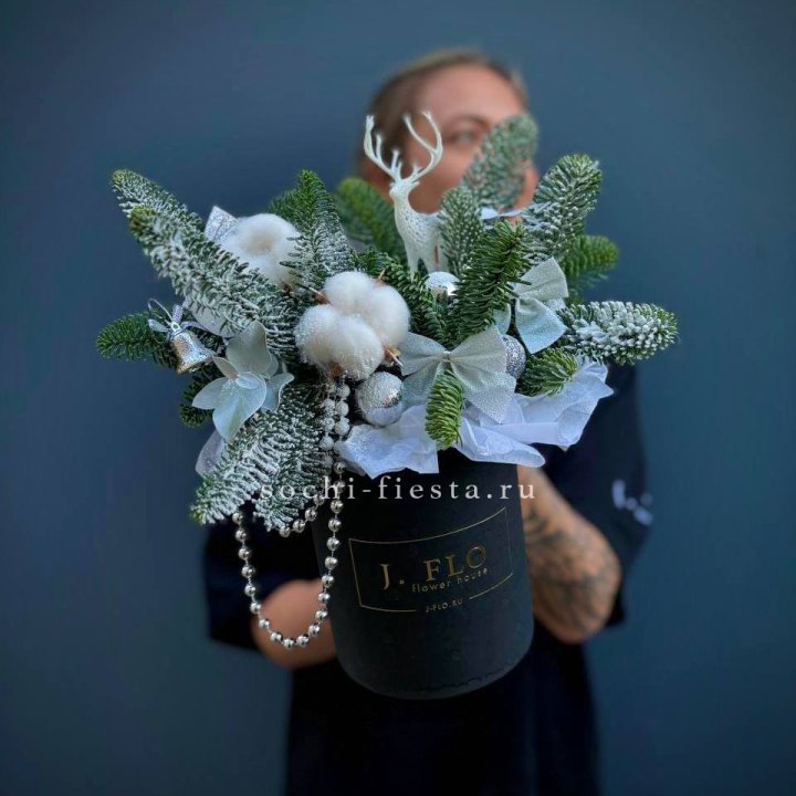 Композиция "Мери крисмас" в Вологде