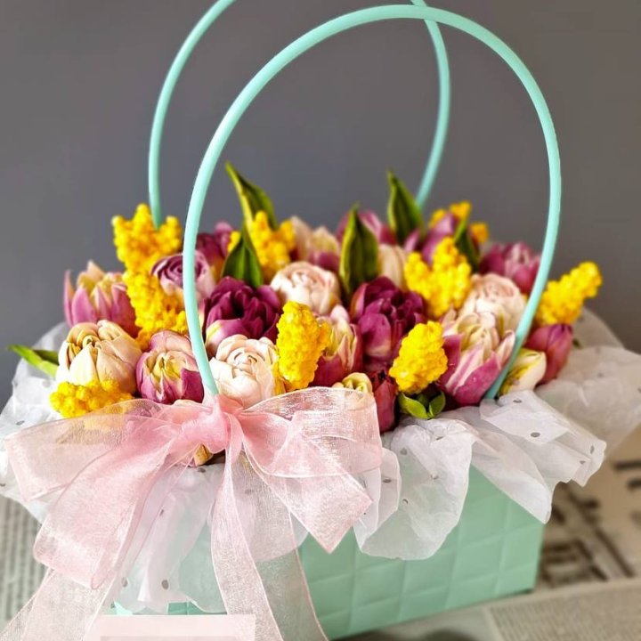 Тюльпаны в сумочке из зефира в Вологде