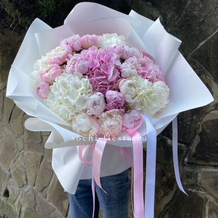 Букет "Пионы и Гортензии" в Вологде