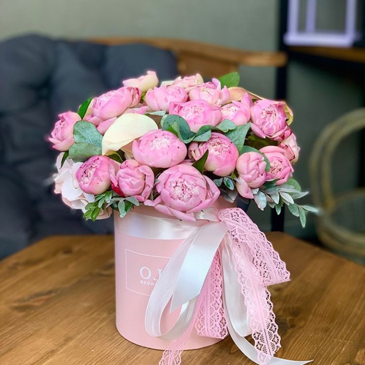 Композиция с пионами №1 в Вологде