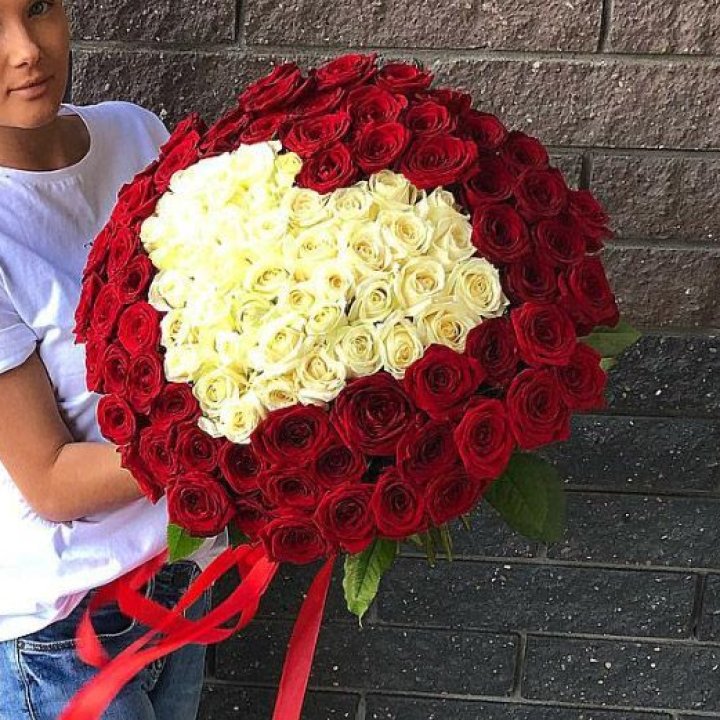 101 роза "Сердце" в Вологде