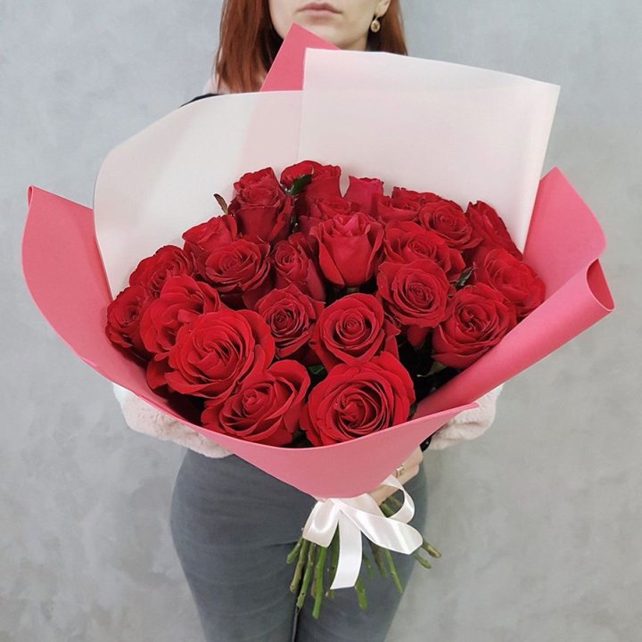 25 Красных роз рози вайт в Вологде
