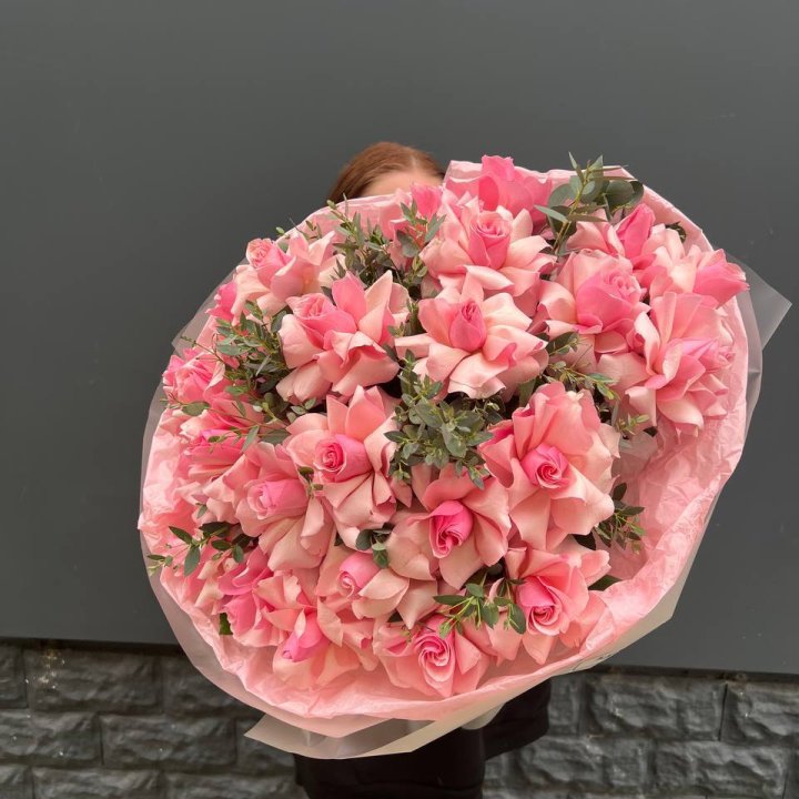  25 розовых французских роз в Вологде