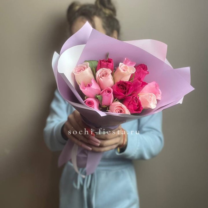 Букет из 15 роз Микс (Кения) в Вологде