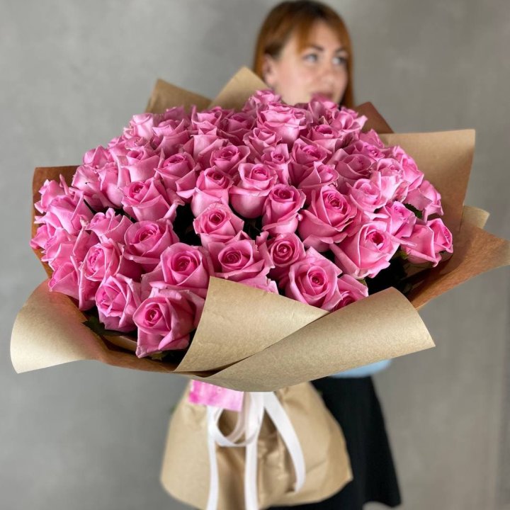 101 розовая роза в Вологде
