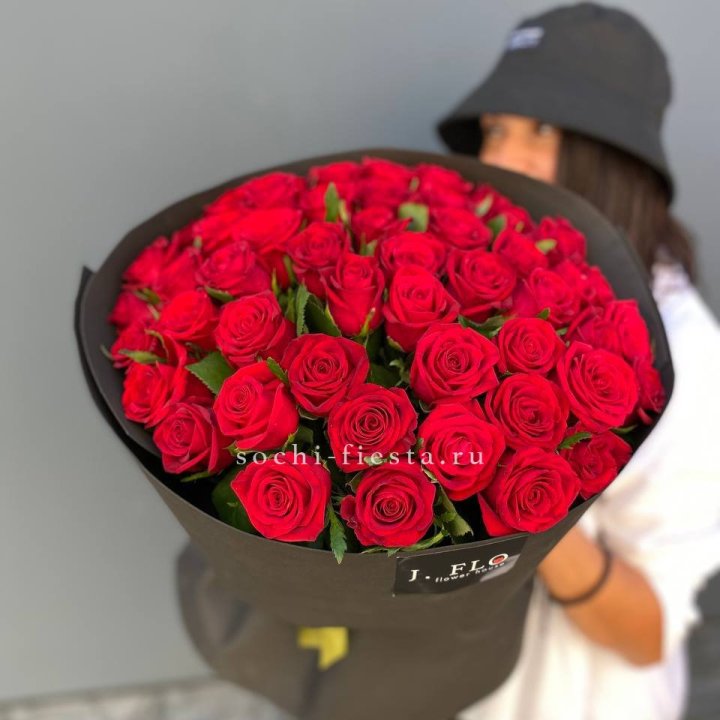 51 роза "Блек" в Вологде