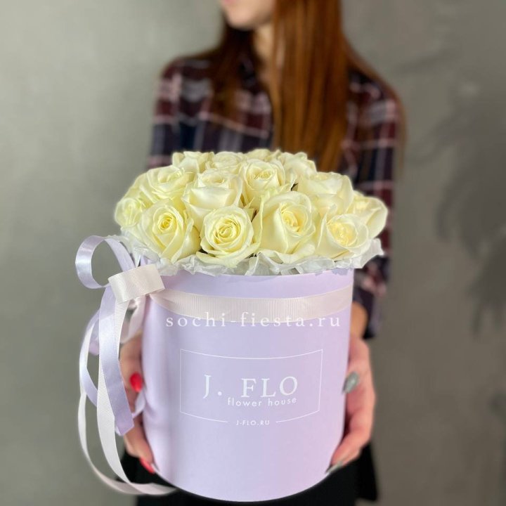 25 роз в цилиндре  в Вологде