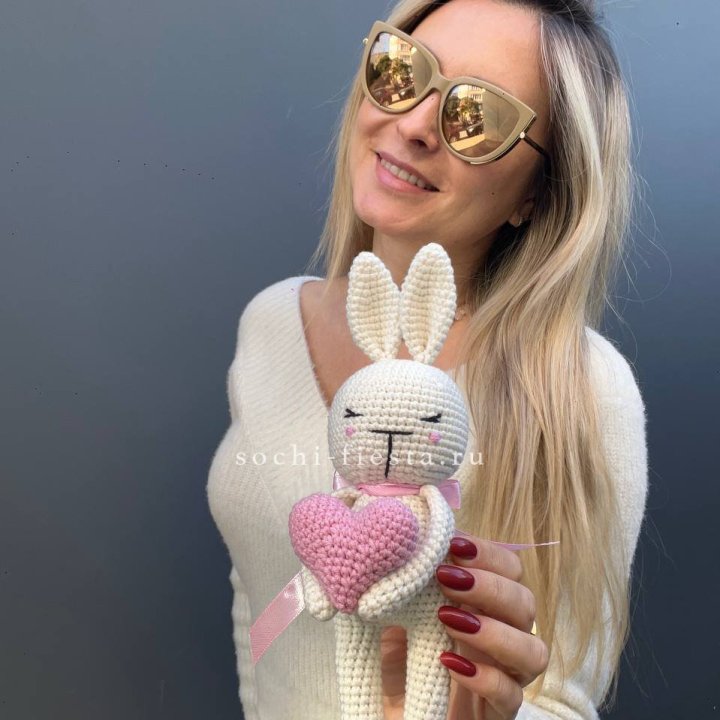 Зайка с сердцем ручной работы в Вологде