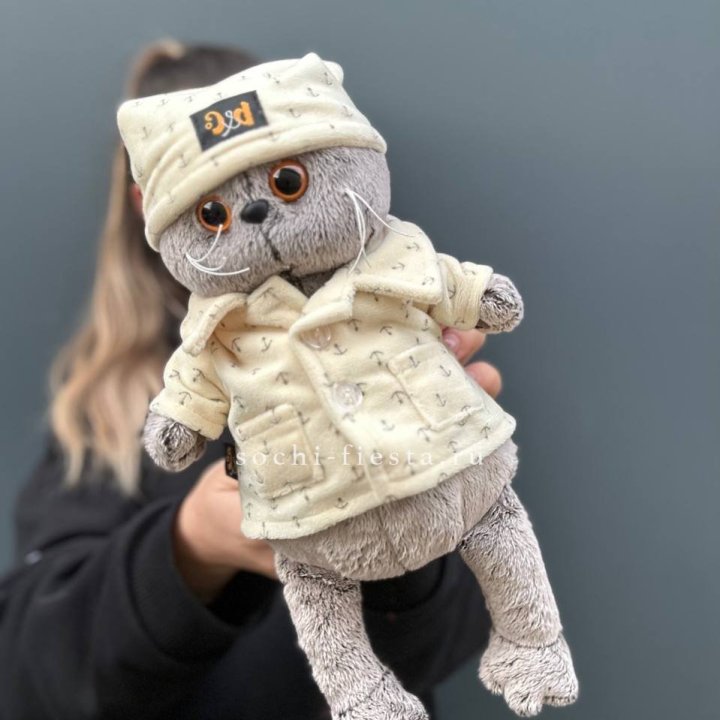 Кот Басик в пижаме в Вологде