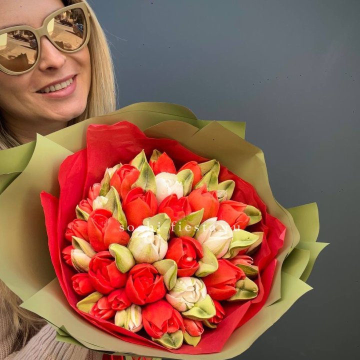 Зефирный букет из тюльпанов в Вологде